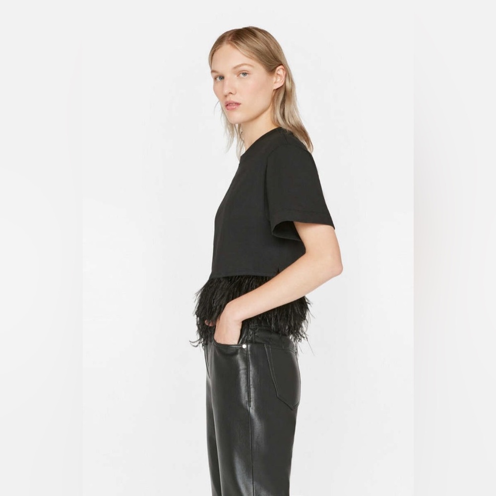 NWT $398 Frame Ostrich Feather Trim Crop T-Shirt In Noir - Picture 2 of 6